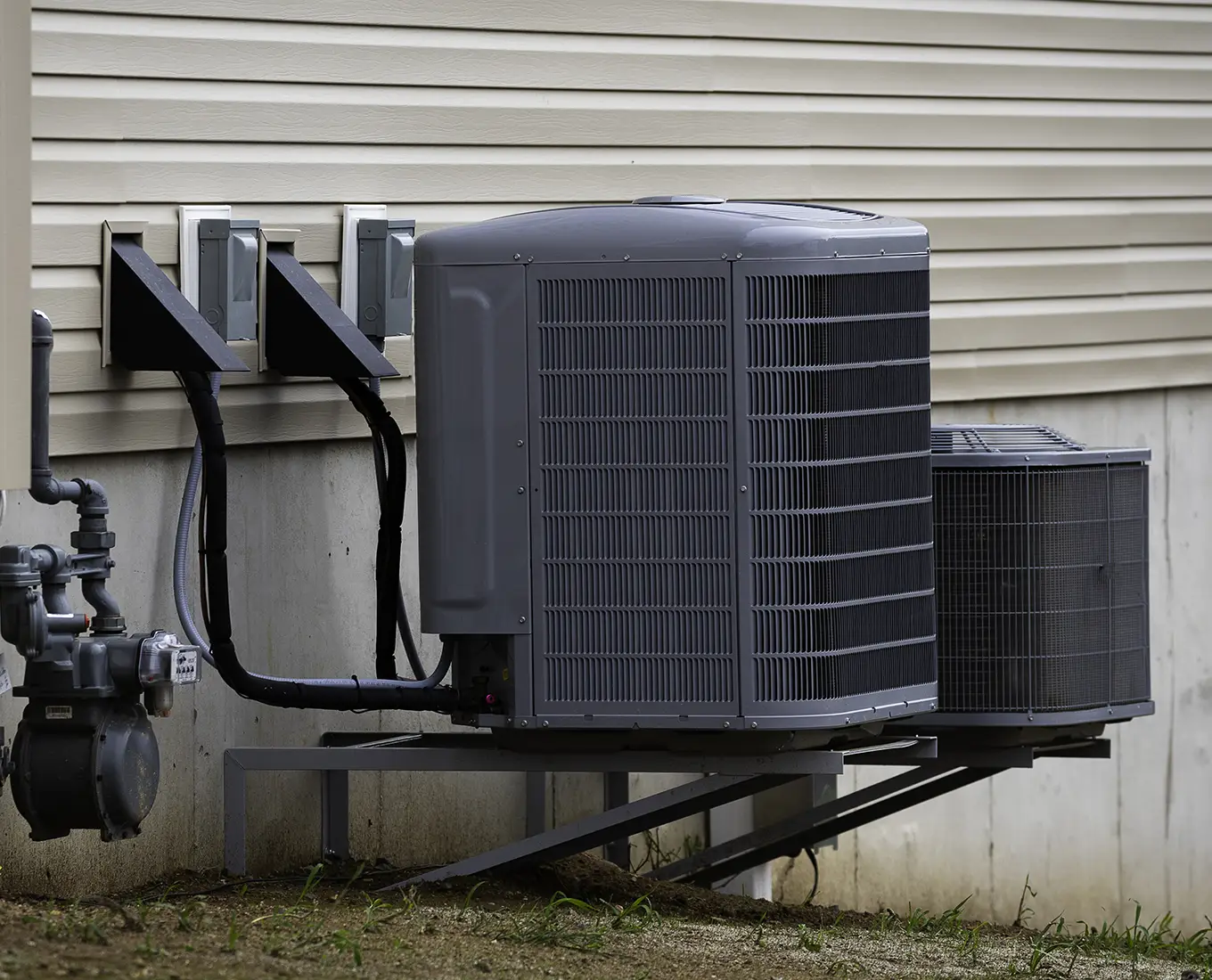 Newly installed residential outdoor air conditioning condenser
